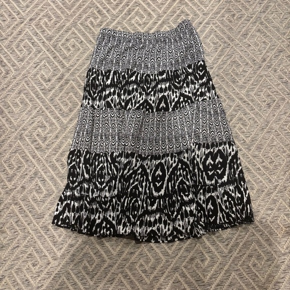 Elementz Black & White Y2K Boho Tiered Maxi Skirt – Size L – 100% Cotton - Picture 2 of 4